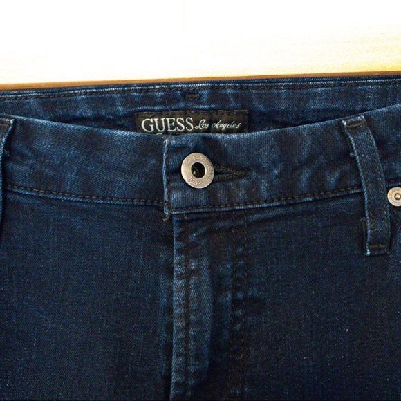 Guess Los Angeles Women Size 30x32 Mid-Rise - Picture 3 of 11